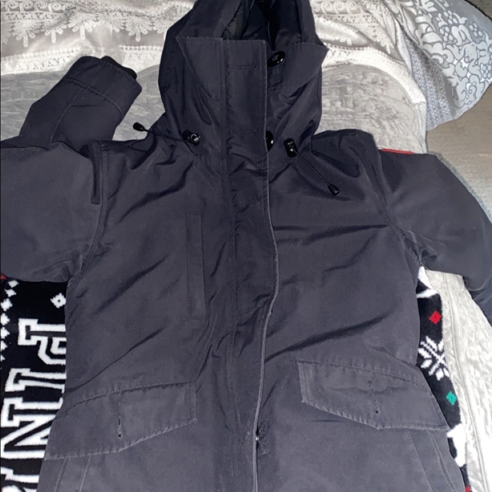 Authentic Canada Goose Jacket - Picture 6 of 6